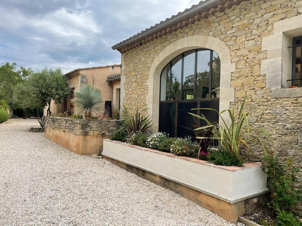 Вилла Bastide Uzes A Pied Piscine Vue Imprenable Havre De Paix Экстерьер фото